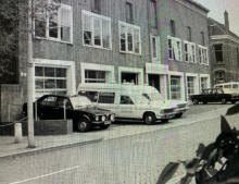 Twee opel Ambulances Meerplein